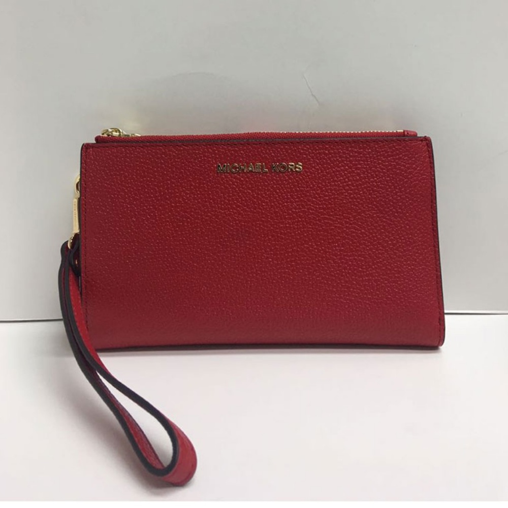 MK Adele smartphone wristlet bright red - Picture 2 of 6